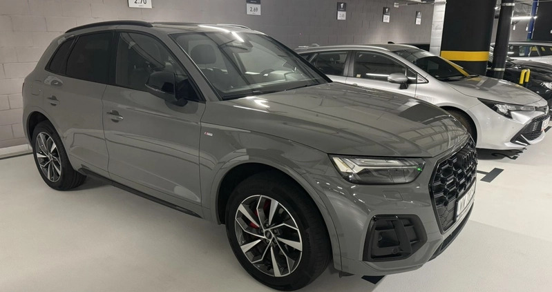 Audi Q5 cena 193000 przebieg: 77000, rok produkcji 2021 z Warszawa małe 191